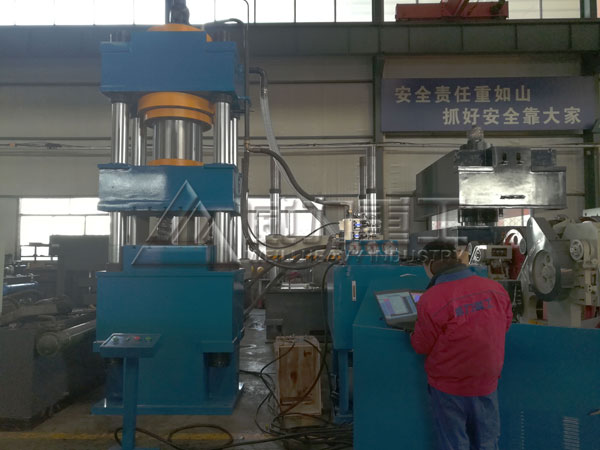 碳纖維高爾夫球桿模壓成型液壓機(jī)流量閥的分類(lèi)