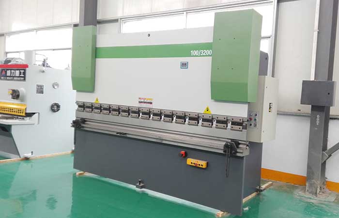 WC67Y-200T/3200液壓折彎機,200噸3米2液壓數(shù)控折彎機 WC67Y-200T/3200液壓折彎機,200噸3米2液壓數(shù)控折彎機